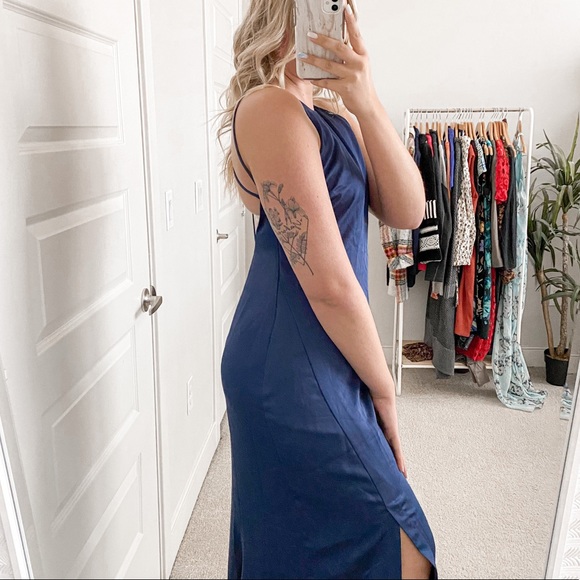 Halston Heritage Sleeveless Maxi Dress Blue - Picture 3 of 5